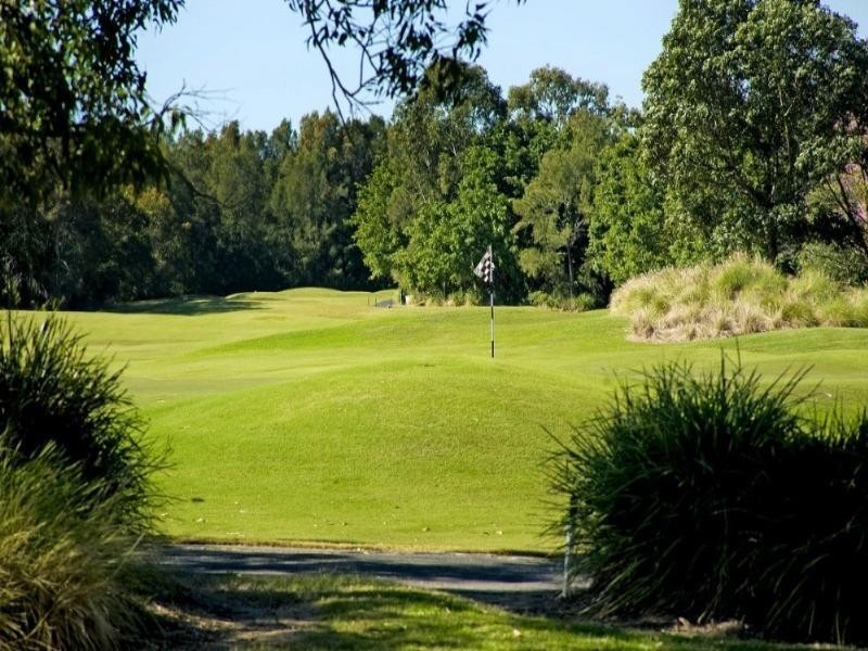 8206 Magnolia Drive West, Hope Island QLD 4212