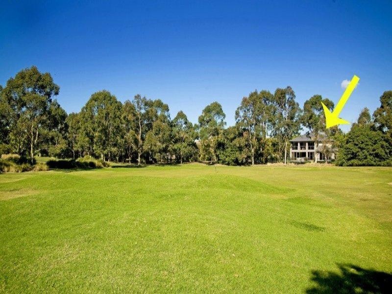 8206 Magnolia Drive West, Hope Island QLD 4212