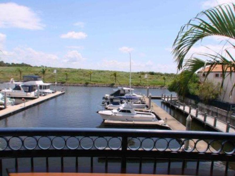 Hope Island QLD 4212