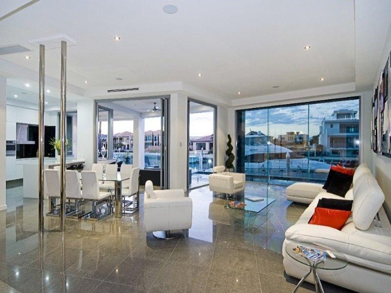 46 The Peninsula, Paradise Point QLD 4216