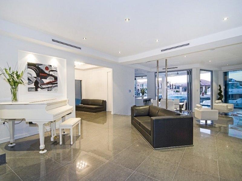 46 The Peninsula, Paradise Point QLD 4216