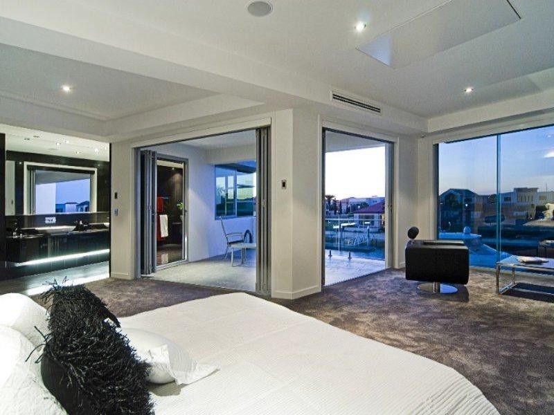 46 The Peninsula, Paradise Point QLD 4216