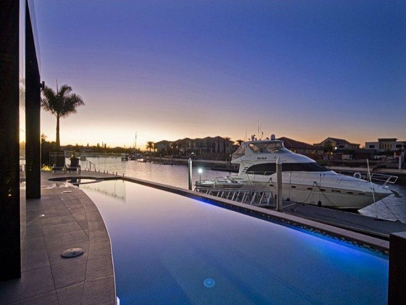46 The Peninsula, Paradise Point QLD 4216