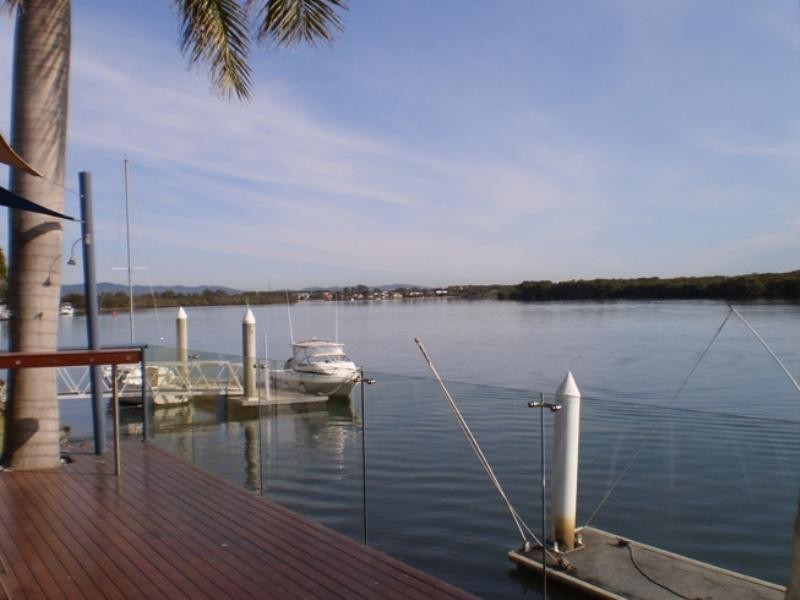 Paradise Point QLD 4216