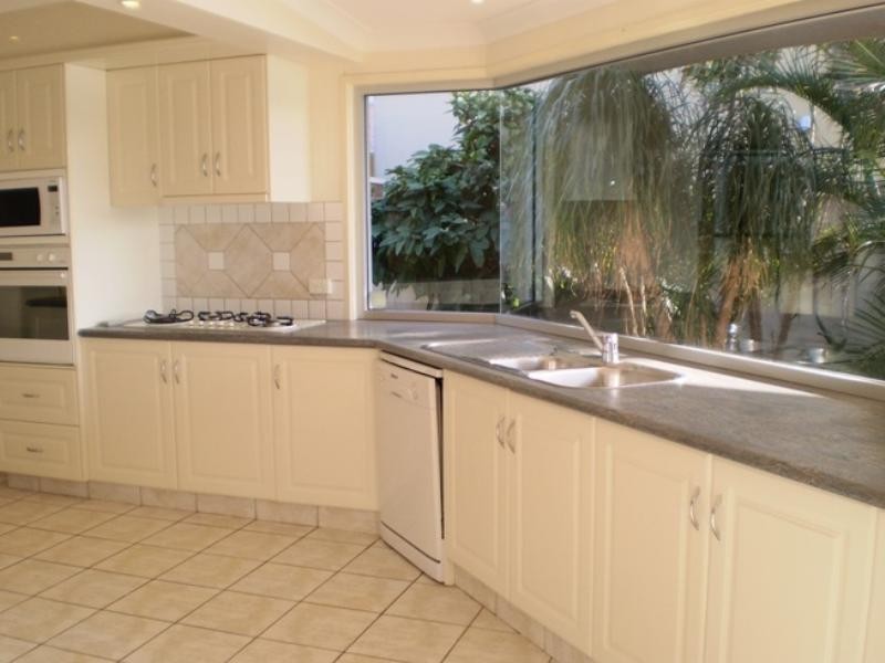 Biggera Waters QLD 4216