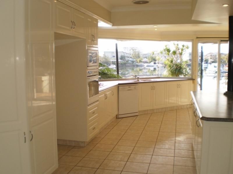 Biggera Waters QLD 4216