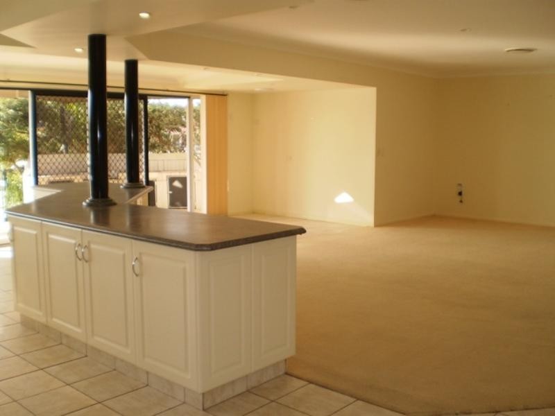 Biggera Waters QLD 4216