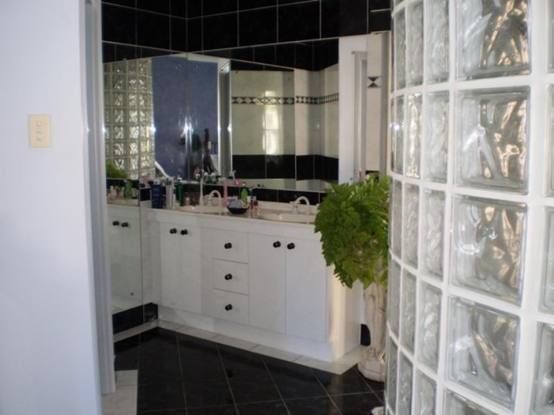 Runaway Bay QLD 4216