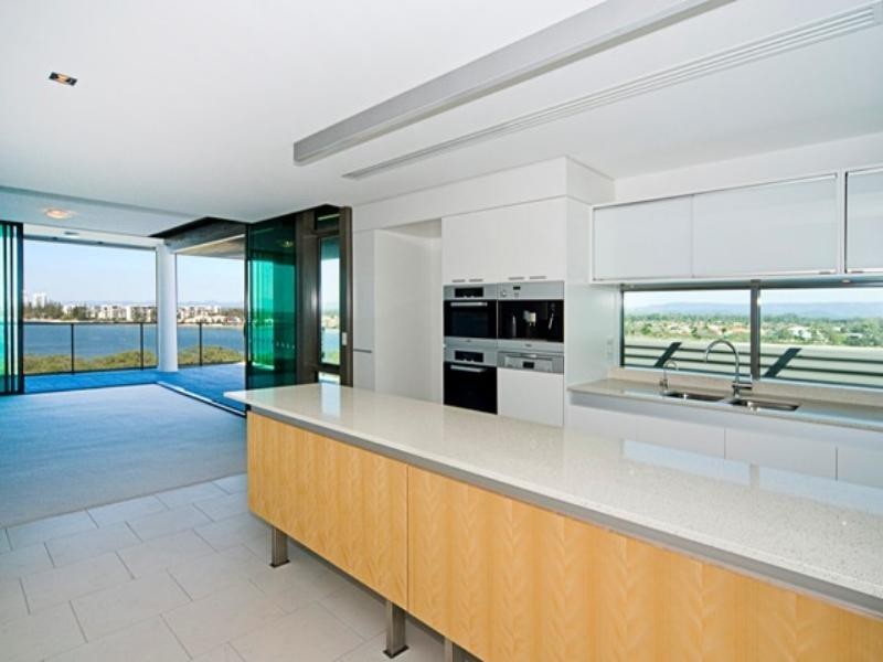 Paradise Point QLD 4216