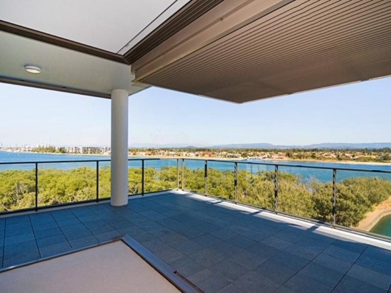 Paradise Point QLD 4216