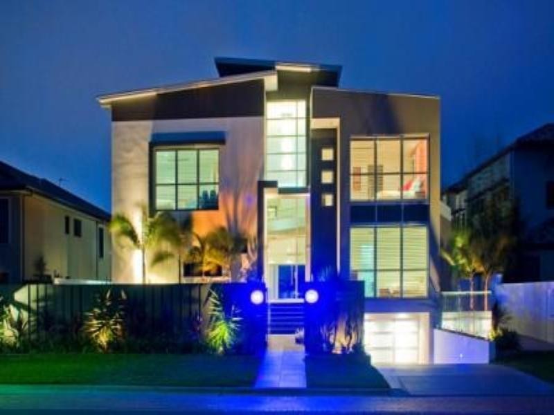 74 Royal Albert Crescent, Paradise Point QLD 4216