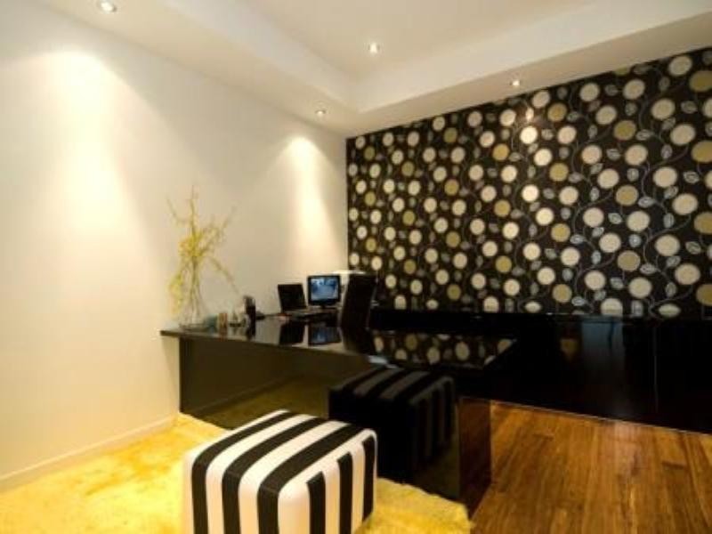 74 Royal Albert Crescent, Paradise Point QLD 4216