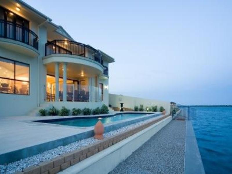 63 The Peninsula, Paradise Point QLD 4216