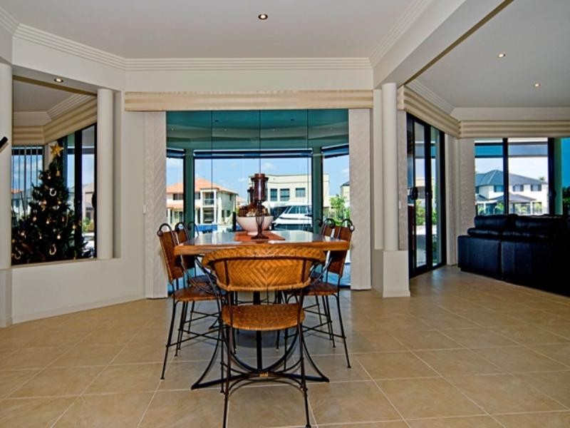 Paradise Point QLD 4216