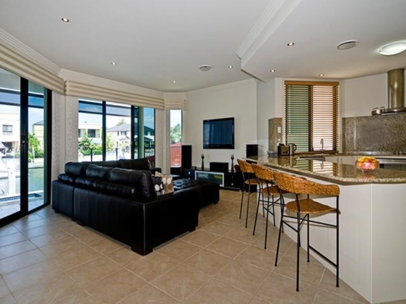 Paradise Point QLD 4216