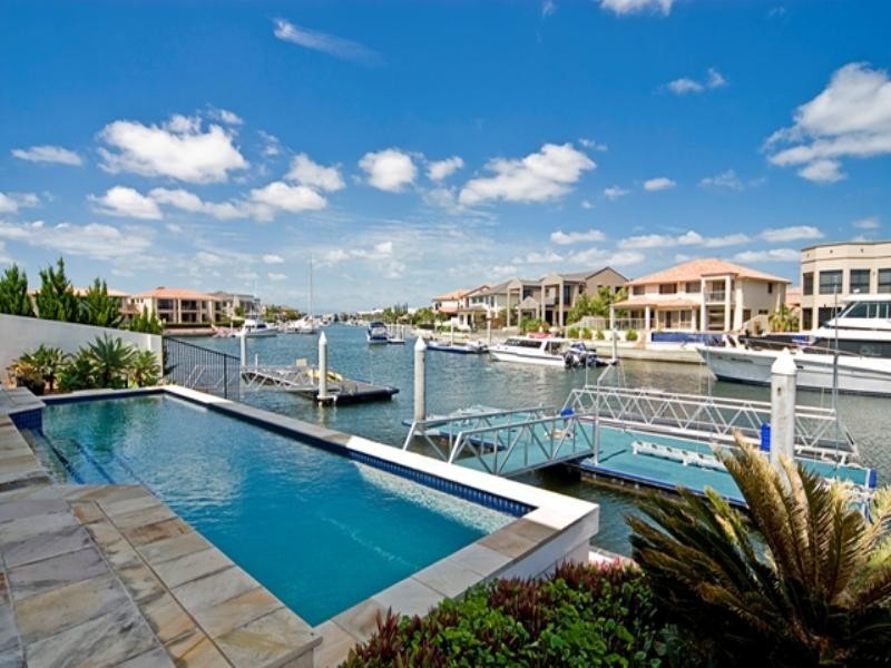 Paradise Point QLD 4216