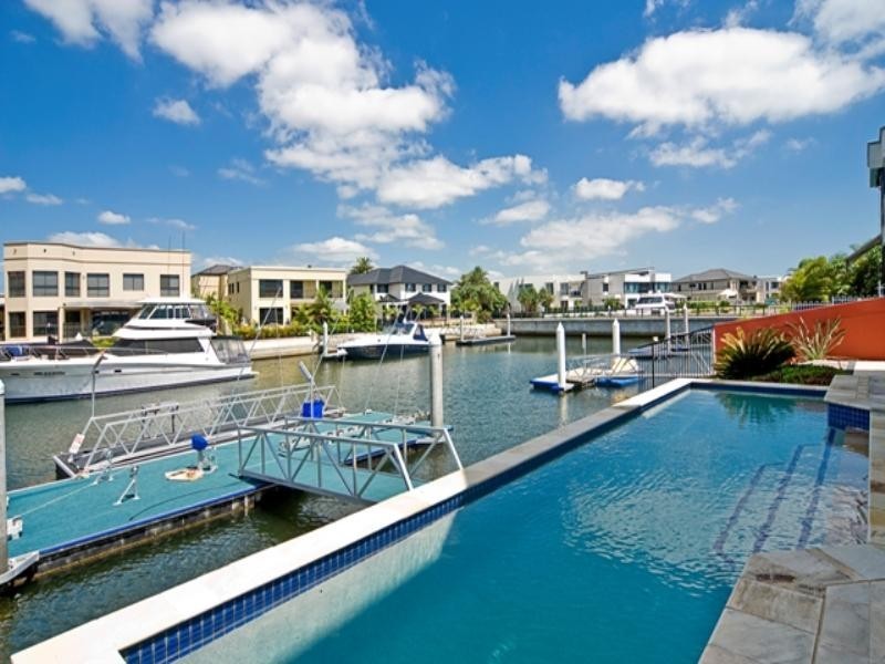 Paradise Point QLD 4216