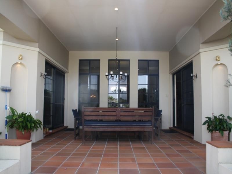 13 Glenwater Crescent, Helensvale QLD 4212