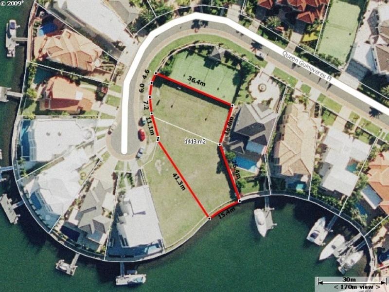 10-12 Queen Guineveres Place, Paradise Point QLD 4216