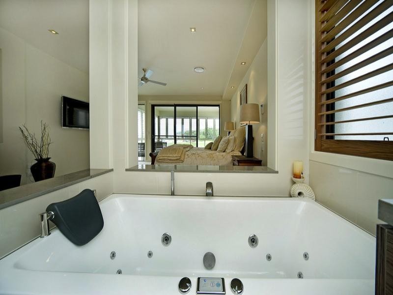 2006 The Circle, Sanctuary Cove QLD 4212