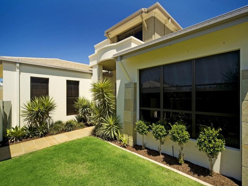 2006 The Circle, Sanctuary Cove QLD 4212
