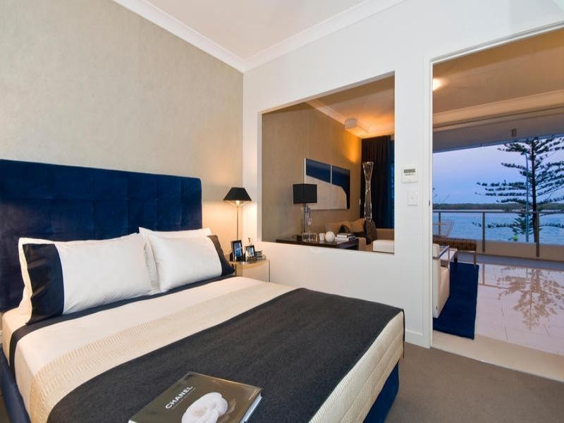 430 Marine Parade, Biggera Waters QLD 4216