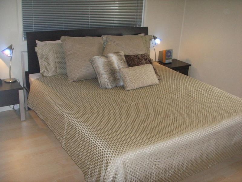 3 Paradise Parade, Paradise Point QLD 4216