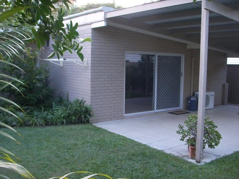 3 Paradise Parade, Paradise Point QLD 4216