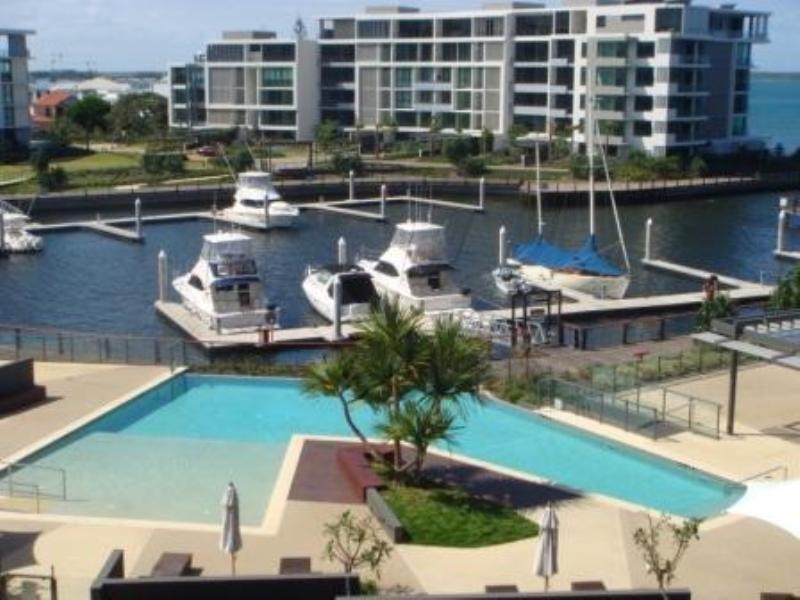 3405/323 Bayview Street, Hollywell QLD 4216