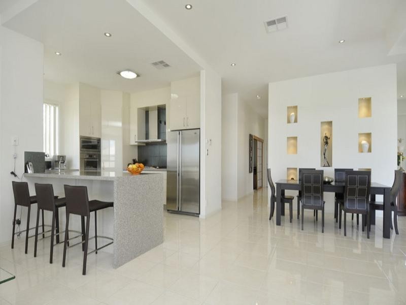 Hope Island QLD 4212