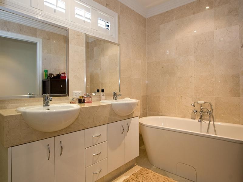 7 Abel Tasman Place, Hollywell QLD 4216