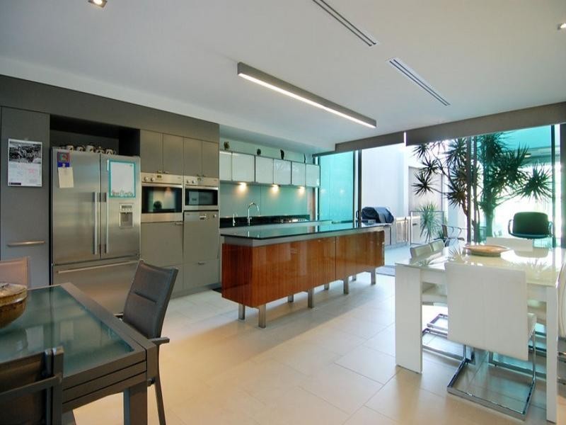 4104 Ephraim Island, Paradise Point QLD 4216