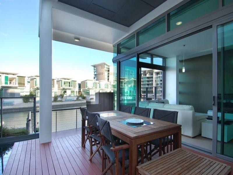 4104 Ephraim Island, Paradise Point QLD 4216