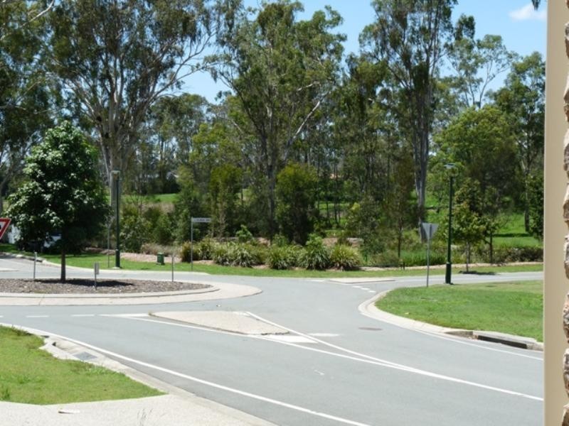 24 Lauren Grove, Upper Coomera QLD 4209