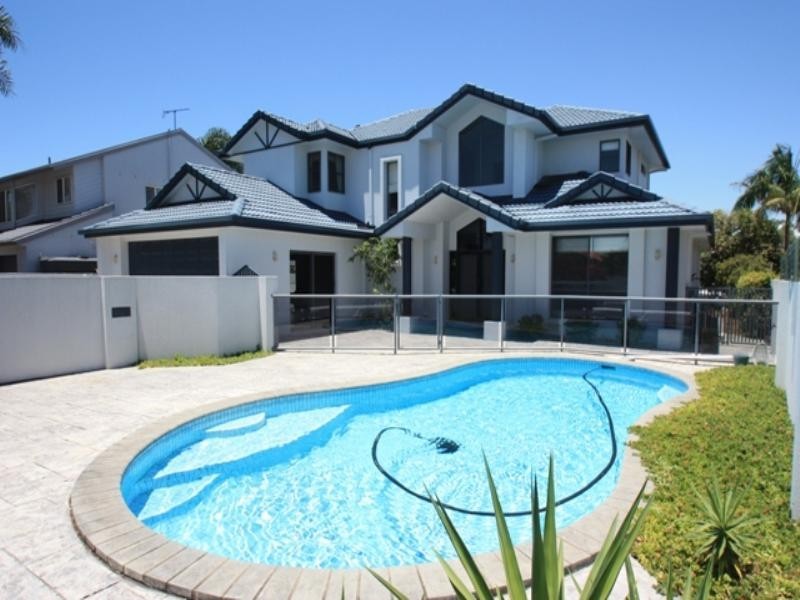 46 Sundance Way, Runaway Bay QLD 4216