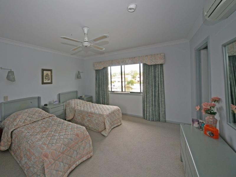 46 Sundance Way, Runaway Bay QLD 4216