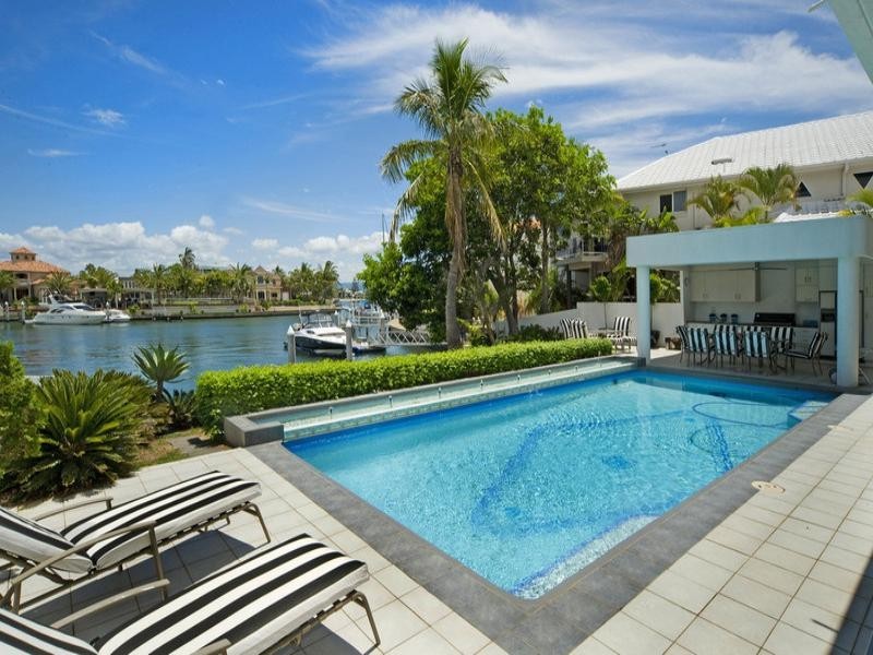 Paradise Point QLD 4216