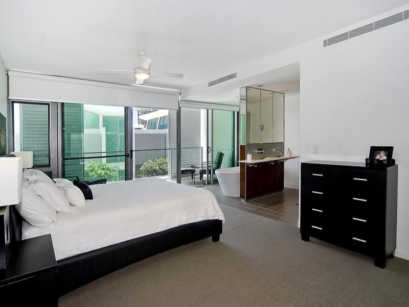 2108 Marine Precinct East, Ephriam Islands, Paradise Point QLD 4216