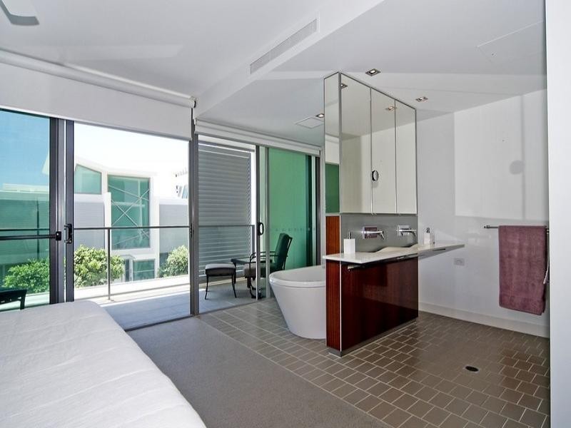 2108 Marine Precinct East, Ephriam Islands, Paradise Point QLD 4216