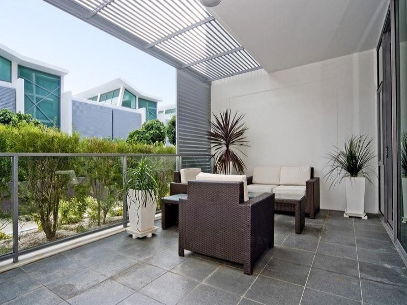 2108 Marine Precinct East, Ephriam Islands, Paradise Point QLD 4216