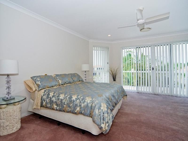 161 Pebble Beach Drive, Runaway Bay QLD 4216