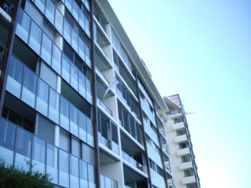 26404 Ephraim Island, Paradise Point QLD 4216