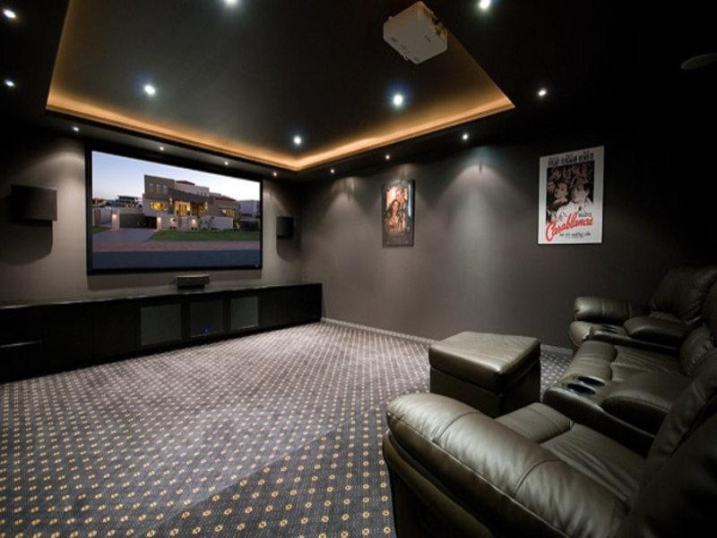 5 Royal Albert Crescent, Sovereign Islands QLD 4216