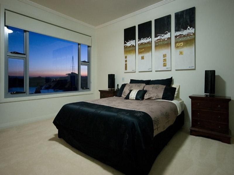 5 Royal Albert Crescent, Sovereign Islands QLD 4216