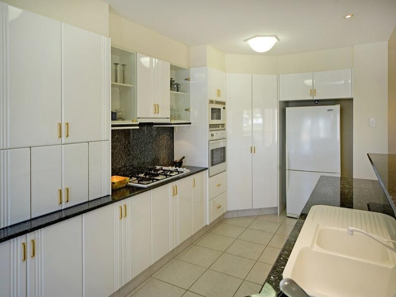 Paradise Point QLD 4216