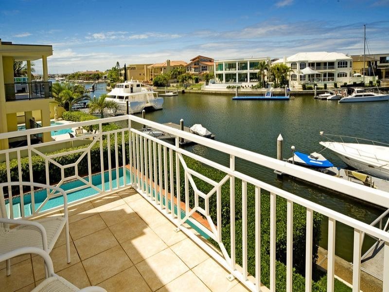 Paradise Point QLD 4216