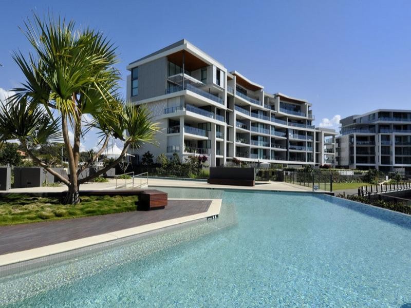 4106/323 Bayview Street, Hollywell QLD 4216