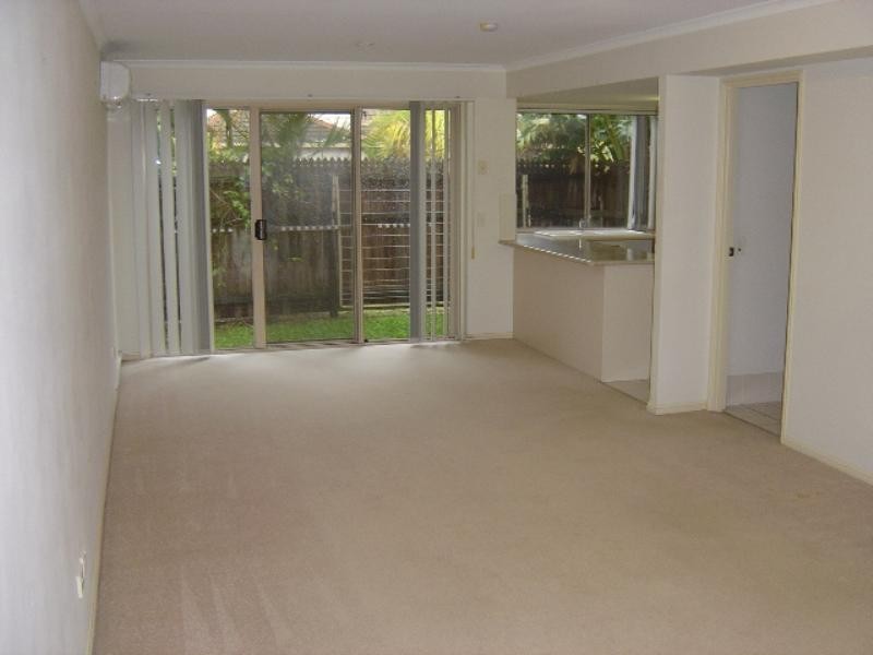 69/643 Pine Ridge Road, Biggera Waters QLD 4216