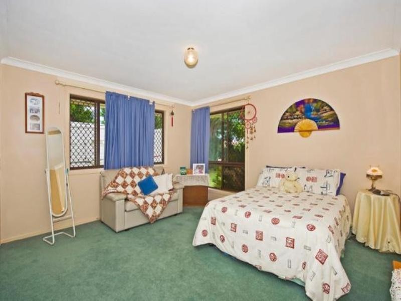 50 O’Grady Drive, Paradise Point QLD 4216