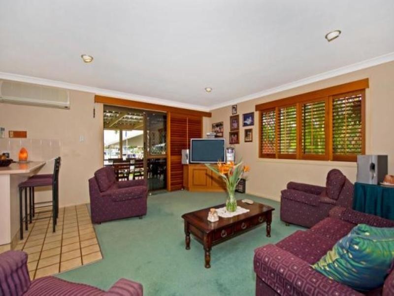50 O’Grady Drive, Paradise Point QLD 4216
